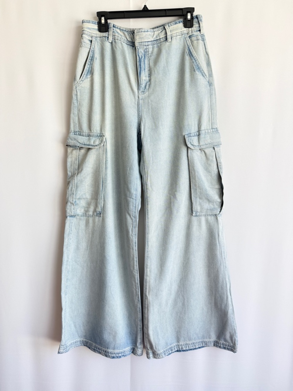 Pilcro Wide-Leg Cargo Jeans High-Rise Size 30 – Wanda Wash Lyocell Blend - Picture 5 of 11